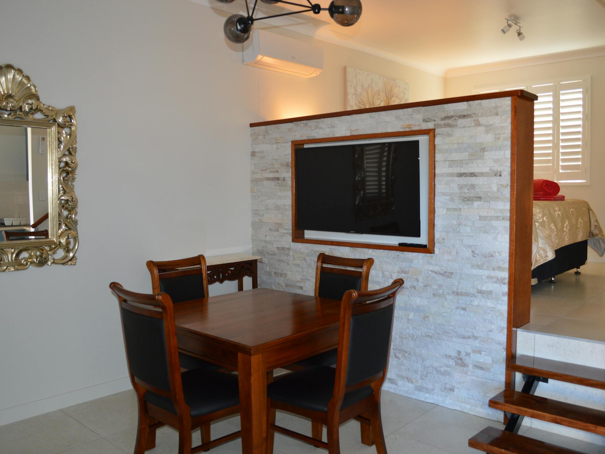 Dining with smart TV Dining with smart TV