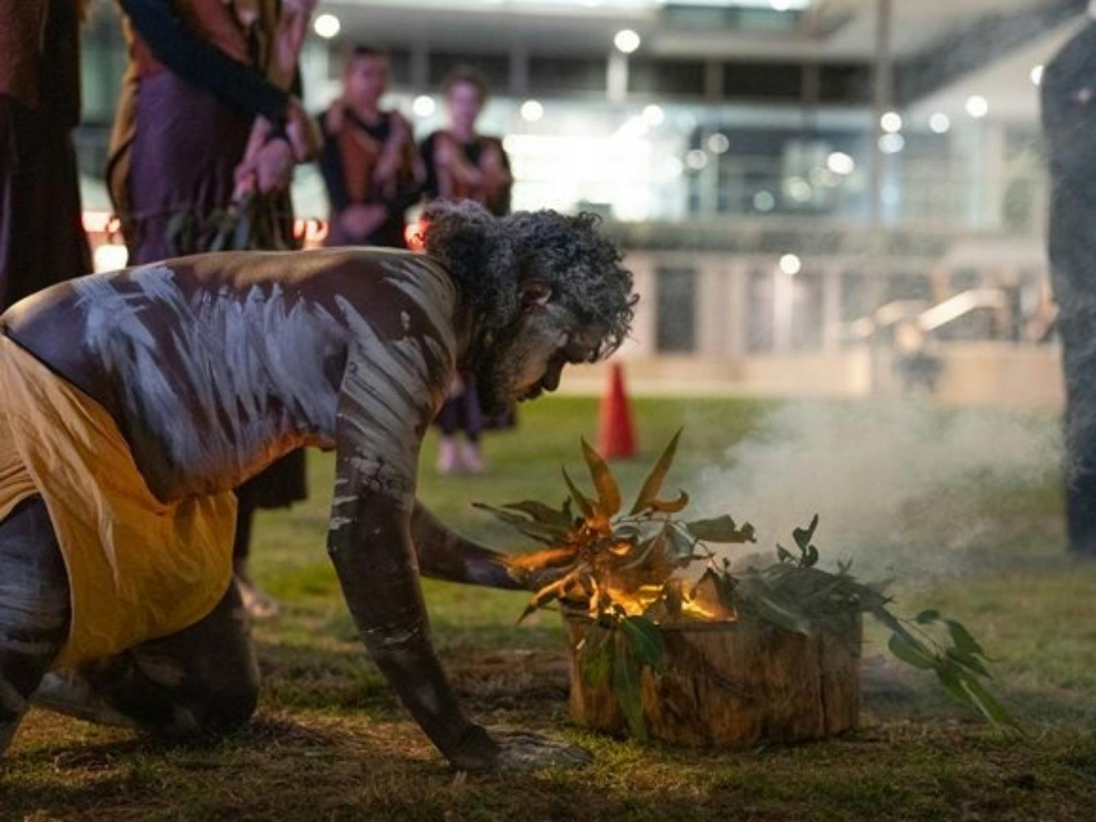 Smoking ceremony Cockle Bay