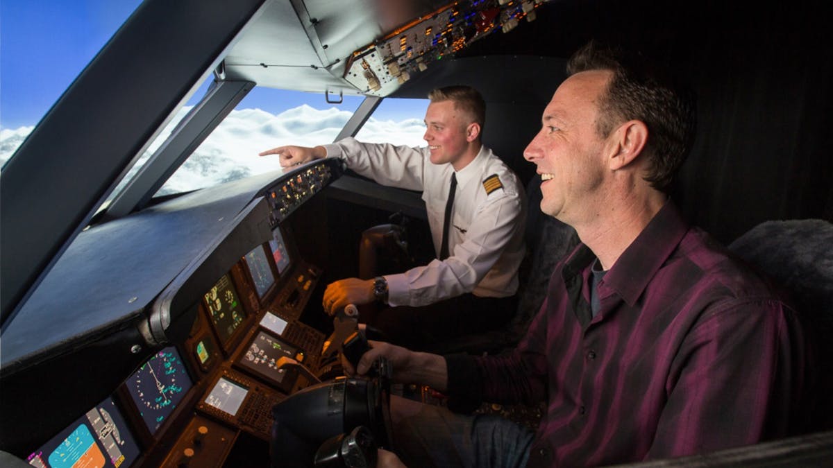 Experience flying without leaving the ground with our exciting Flight Simulation of a boeing 800