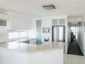 1 Bedroom Ocean View - kitchen