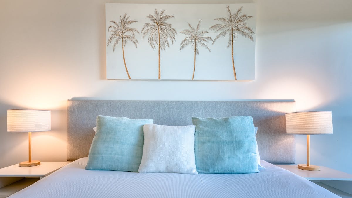 King bed
