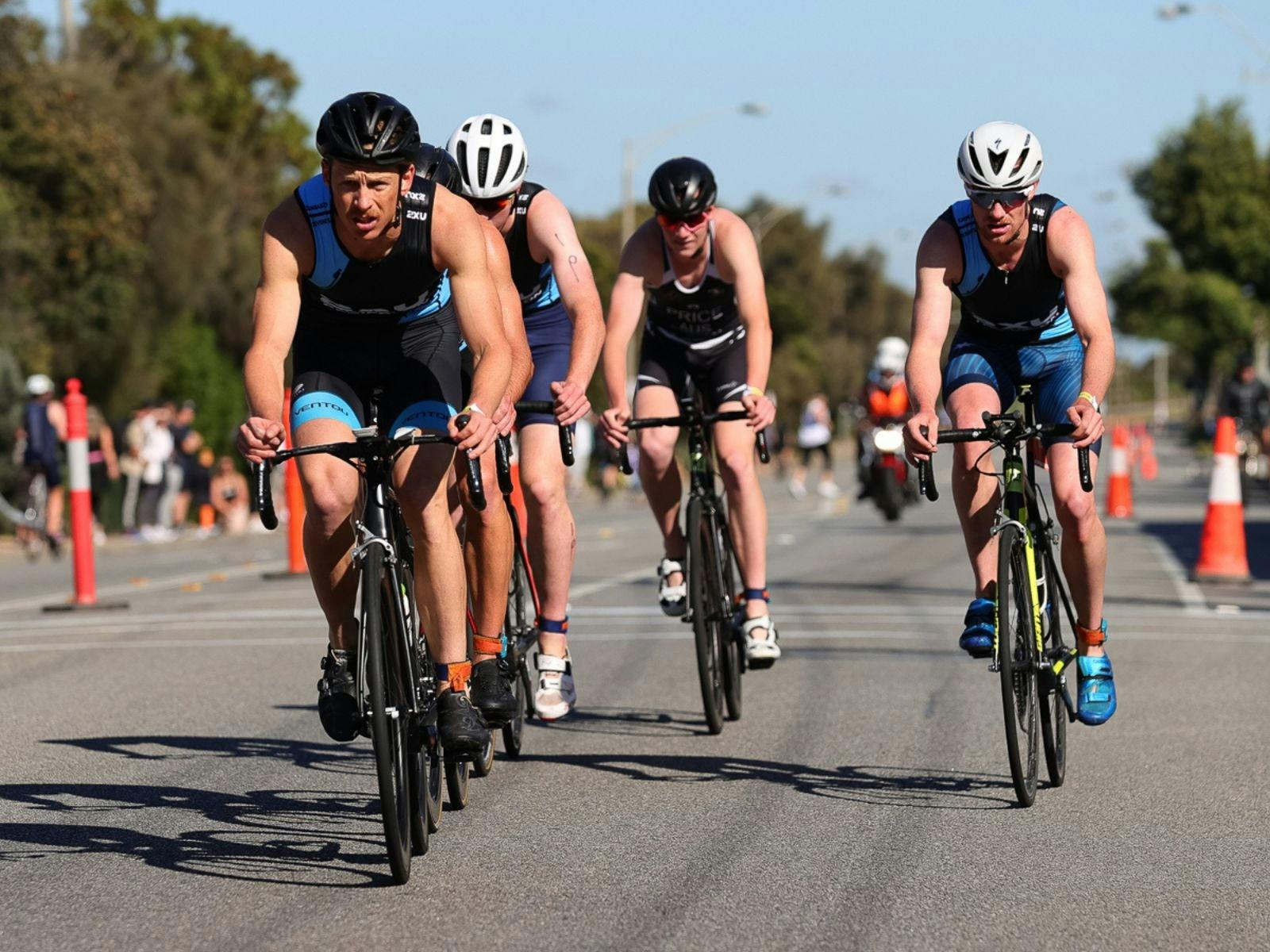 2XU Triathlon Series: Race 6, St Kilda