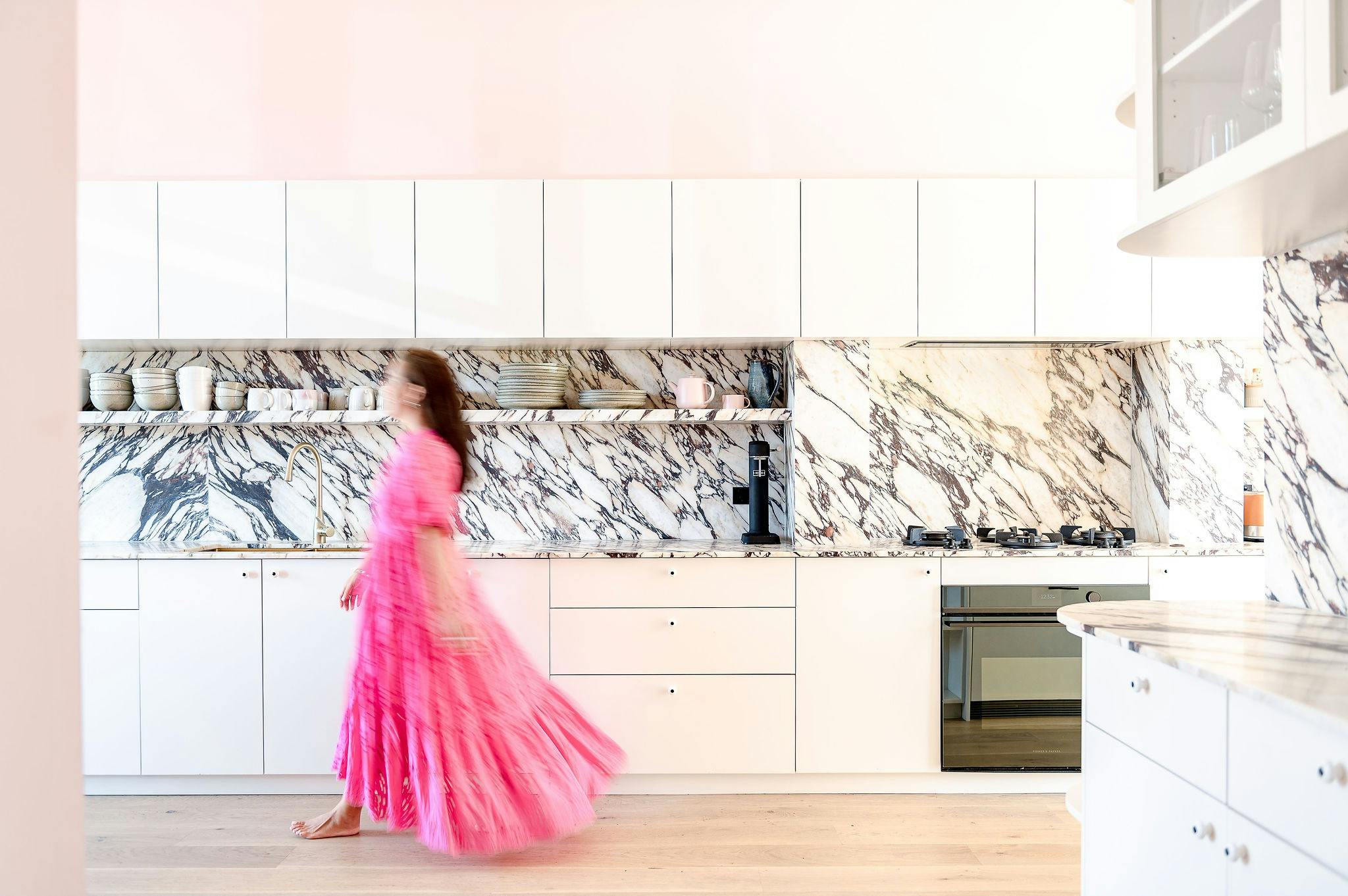 entertainers' kitchen marble