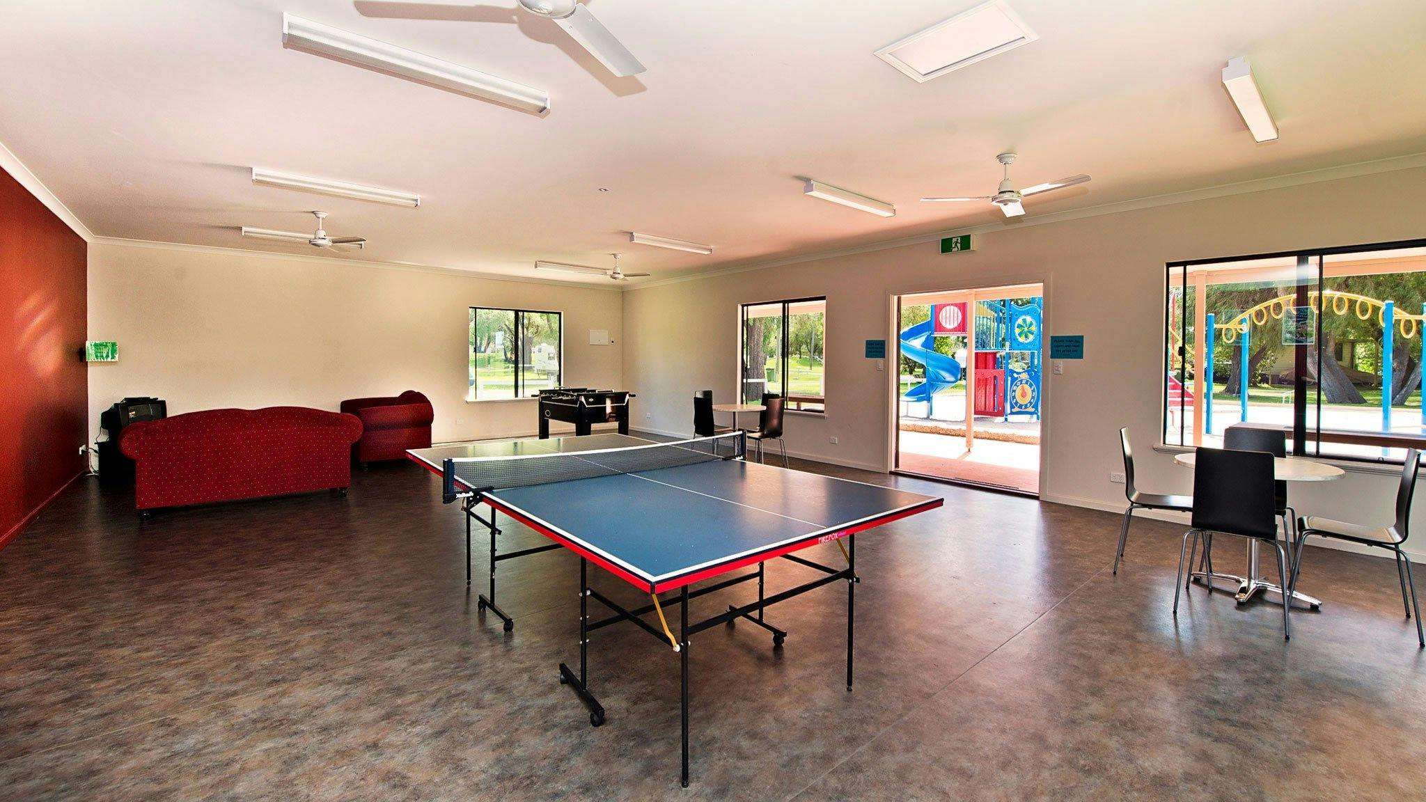 Acclaim Rose Gardens Beachside Holiday Park, Emu Point, Western Australia