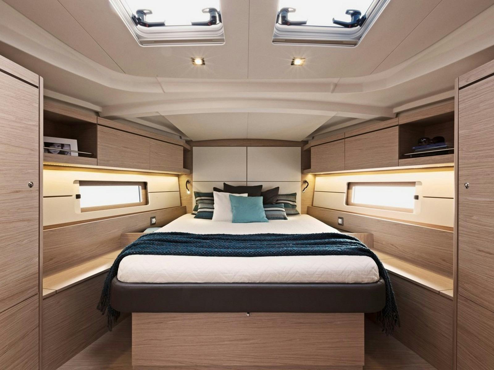 Beneteau 46 - forward cabin