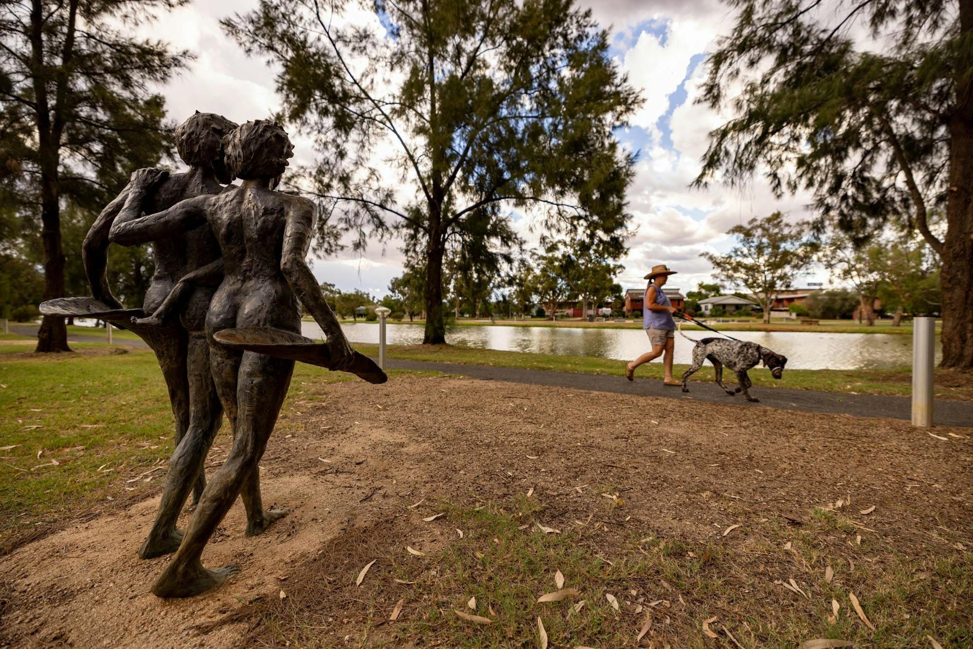 Lake Foreshore Lifestyle Scuplture