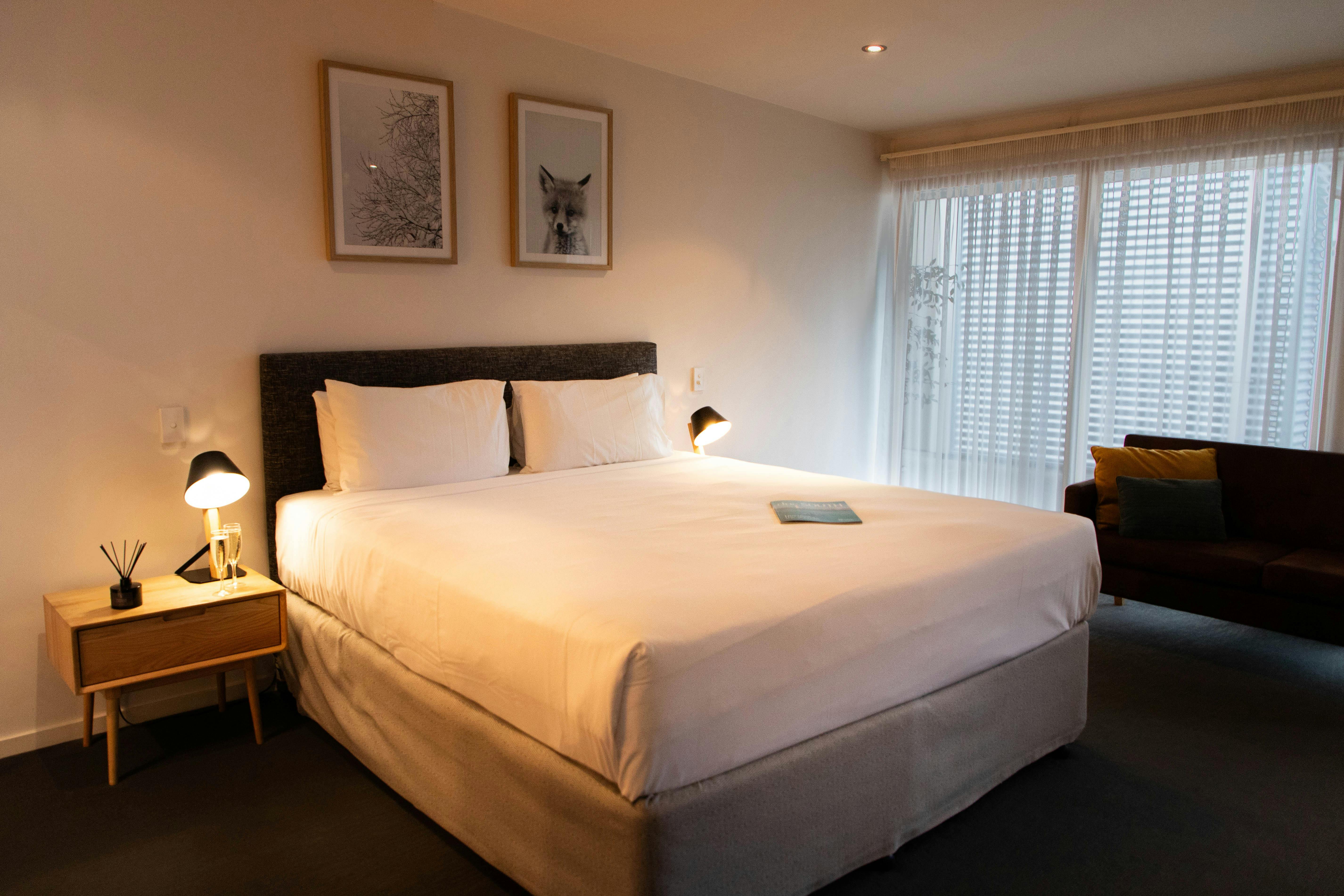 Deluxe King Room