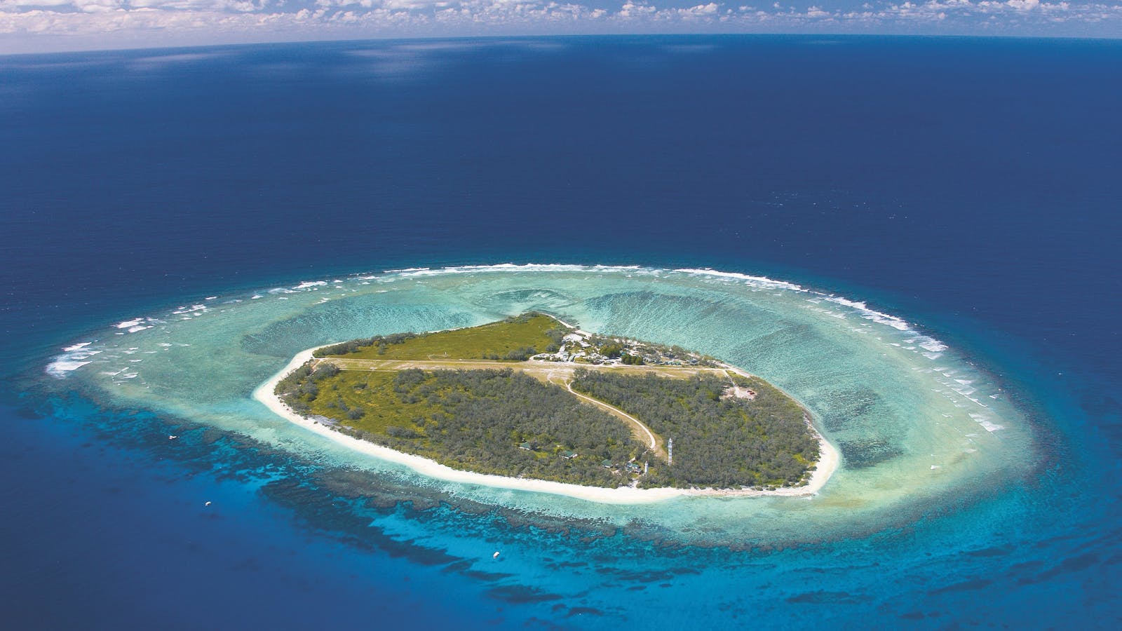 Aerial image of Lady Elliot Island