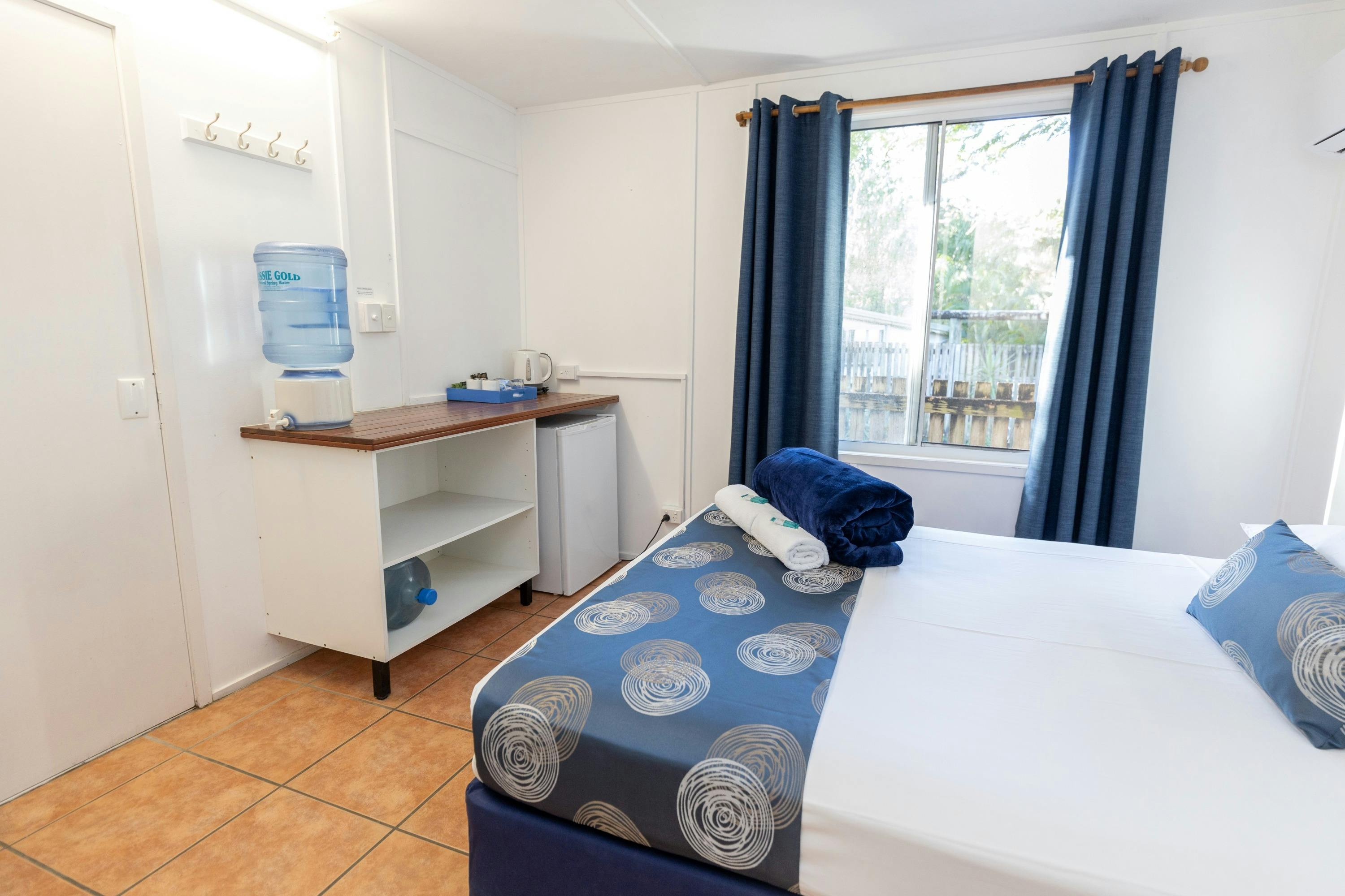 Garden Room, Queen Bed, tea and coffee facility