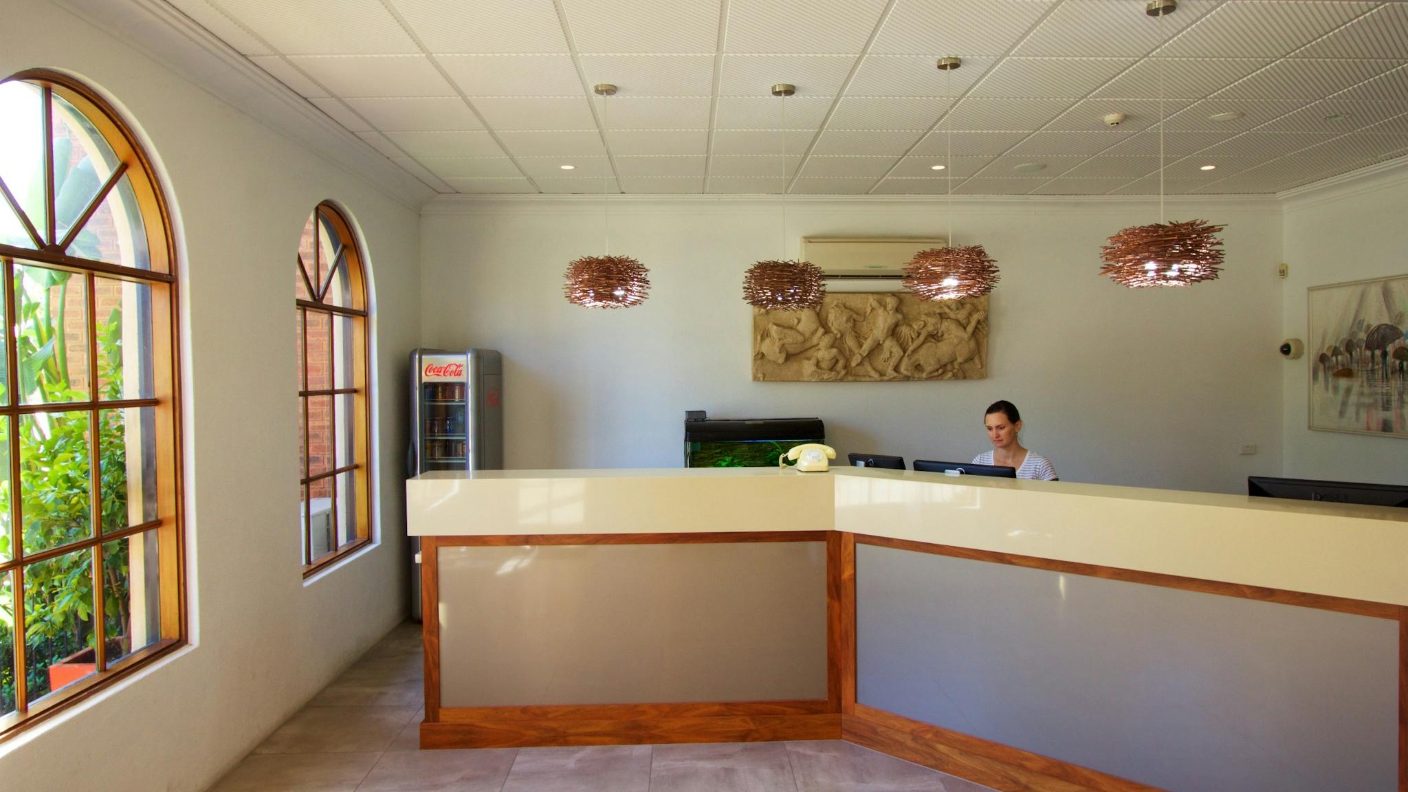 Albury Paddlesteamer Motel Reception desk available to assist all guests