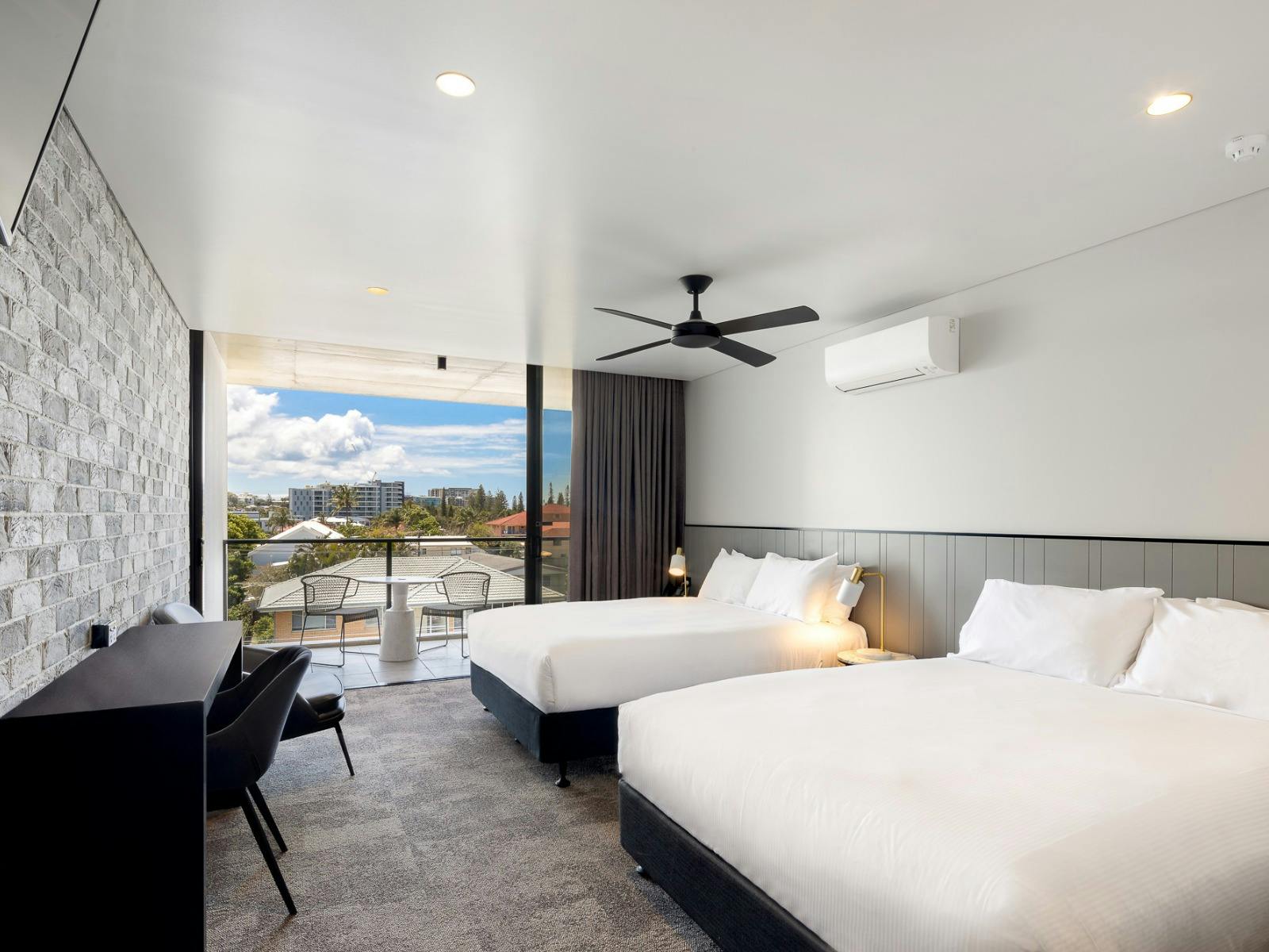 2 queen beds with balcony 2 queen beds with balcony