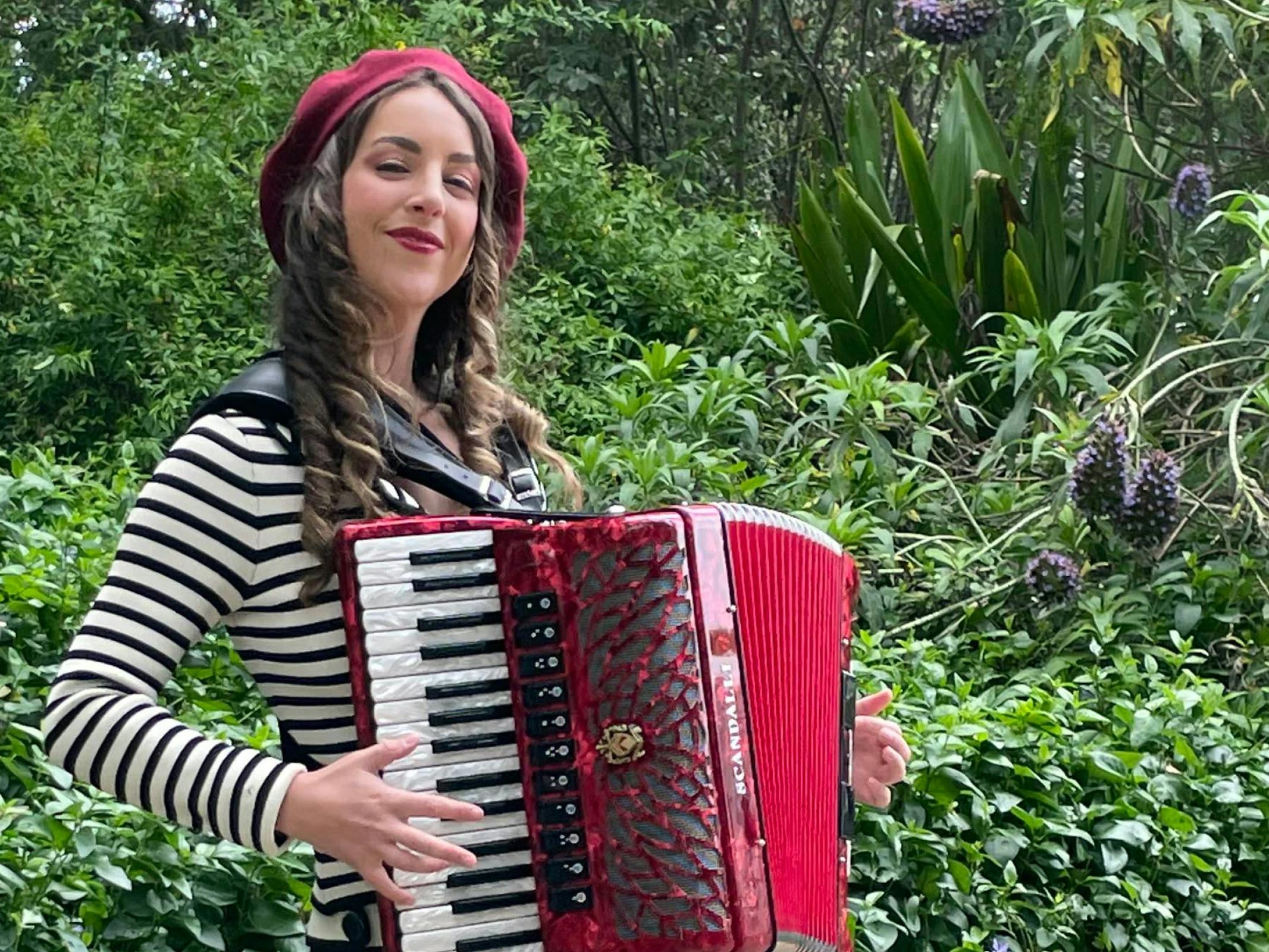 Free roving and stage entertainment all weekend, plus music and dance workshops