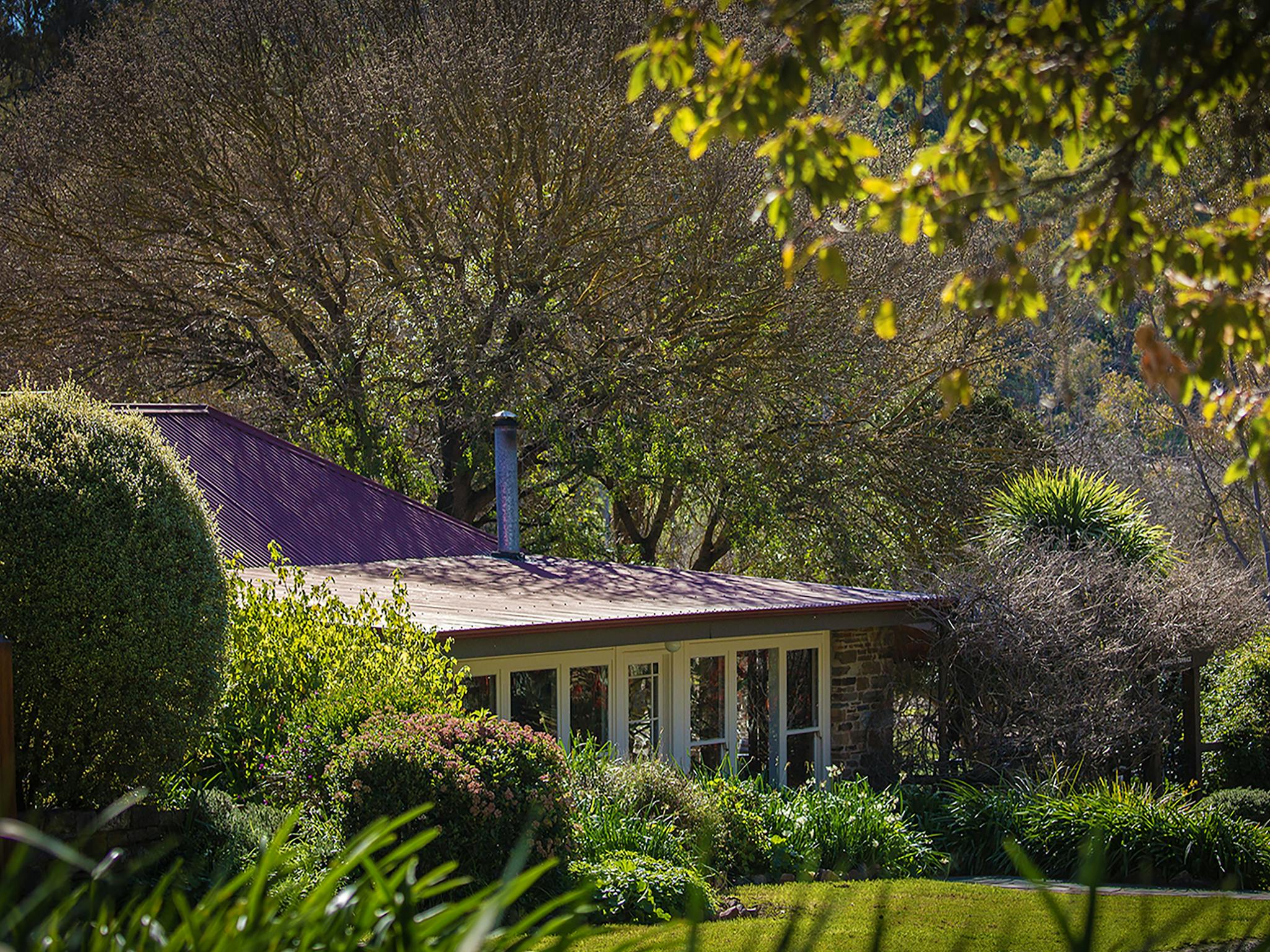 Cellar Door housed in 1860's stone cottage.