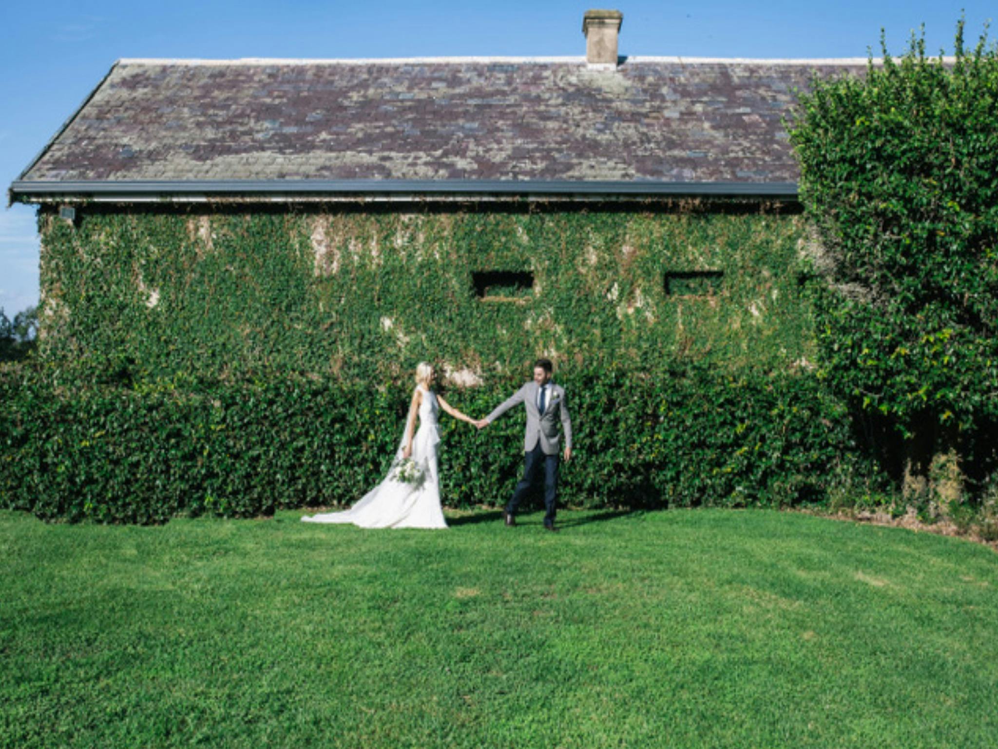 Wallalong House - Couple