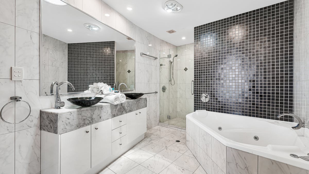 Meridian Alex Beach - Bathroom