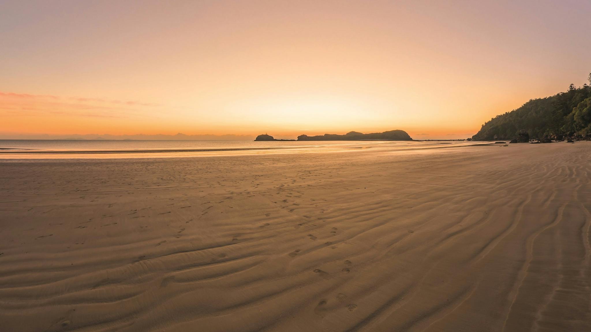 How to holiday on The Hibiscus Coast with your family