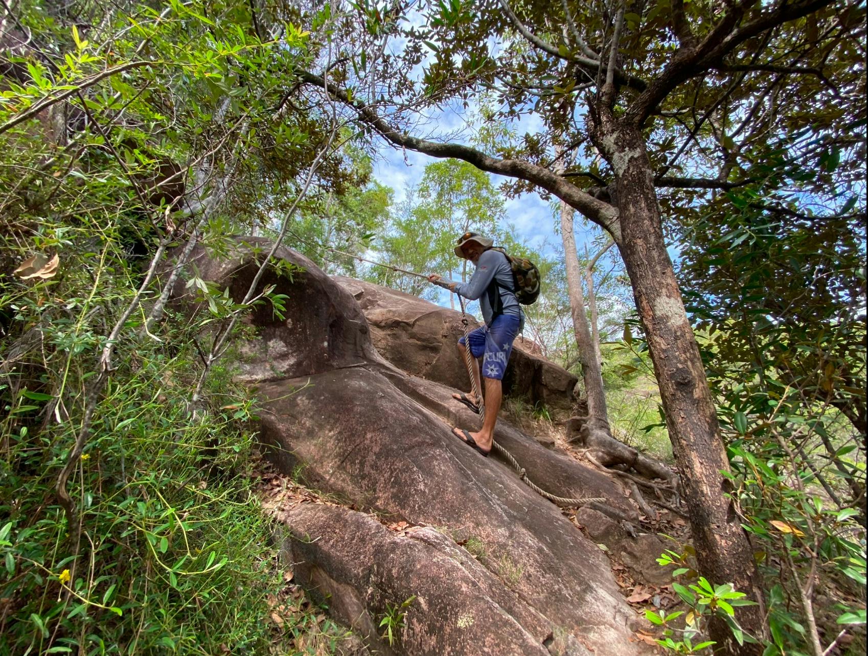 A handy rope to assist get up the steep rockface to the lookout