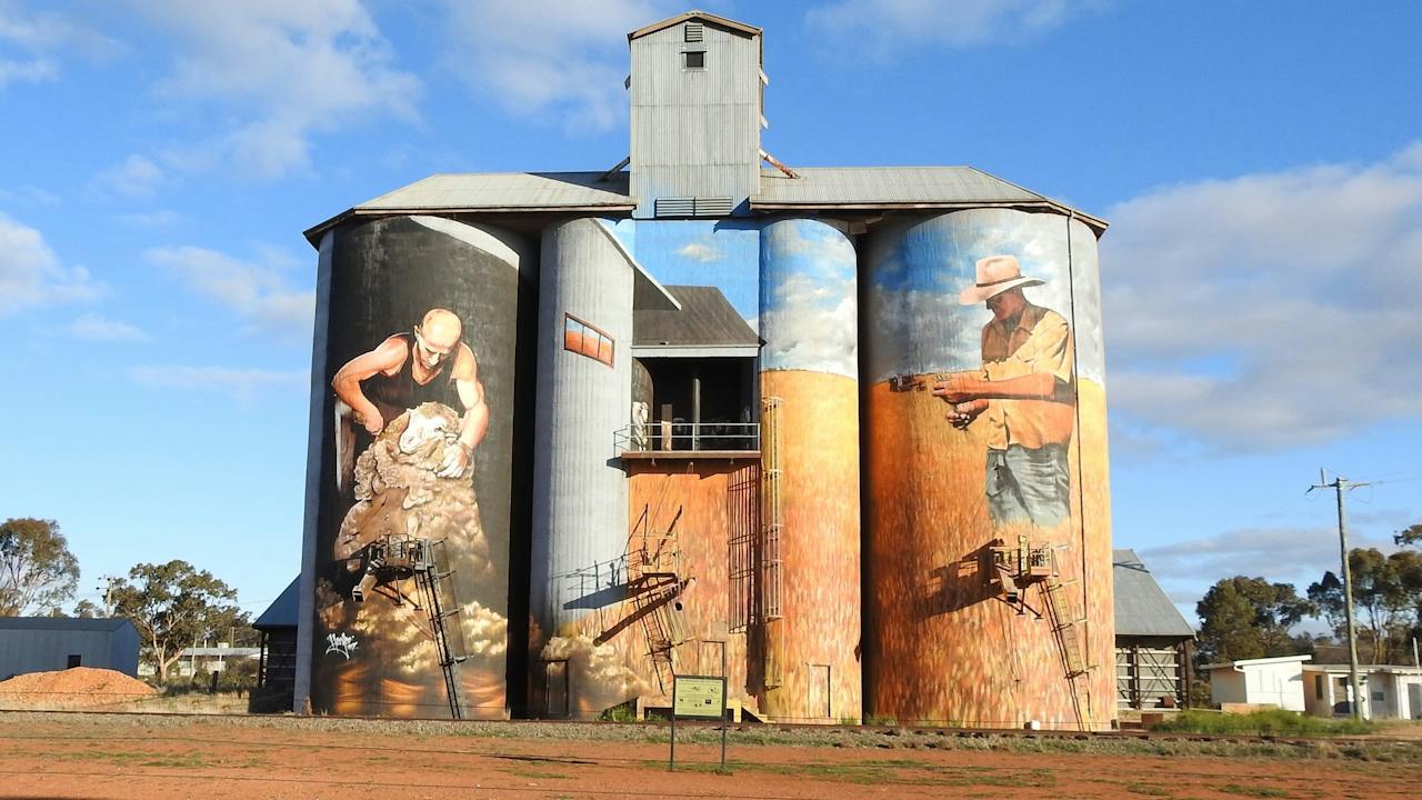 Weethalle Silo by Heesco