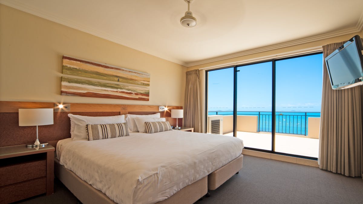 Pinnacles Resort