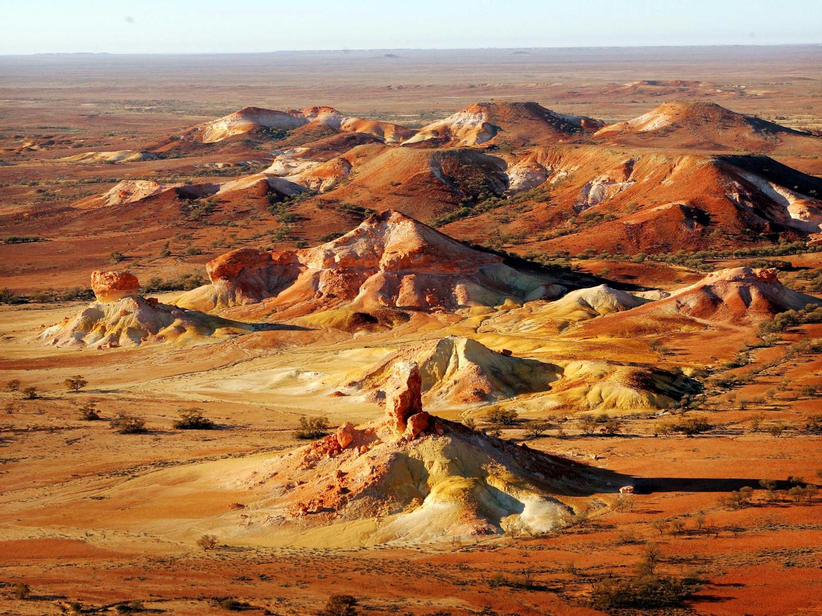 PAINTED HILLS