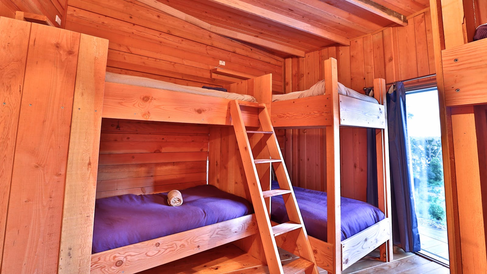 Bruny Island Lodge bunk room