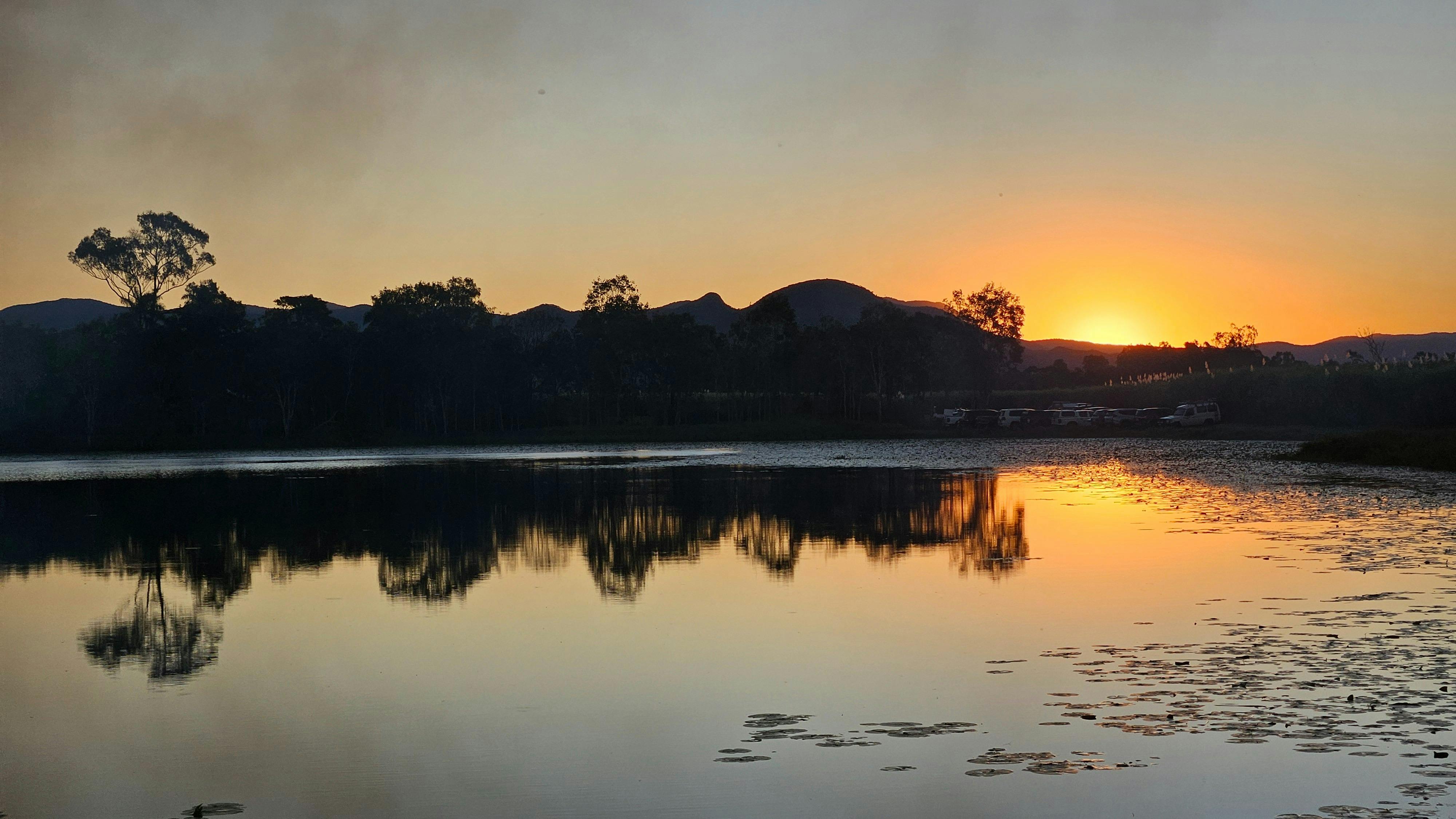 Beautiful Sunset over the dam at Oh Deere Famstay