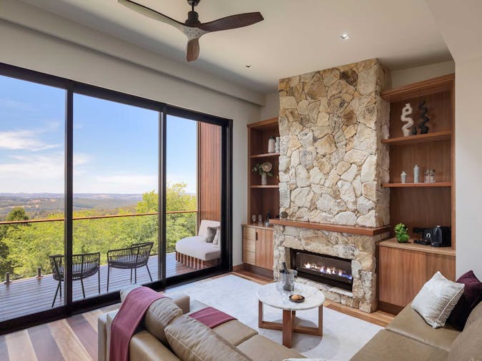 Escarpment Suite