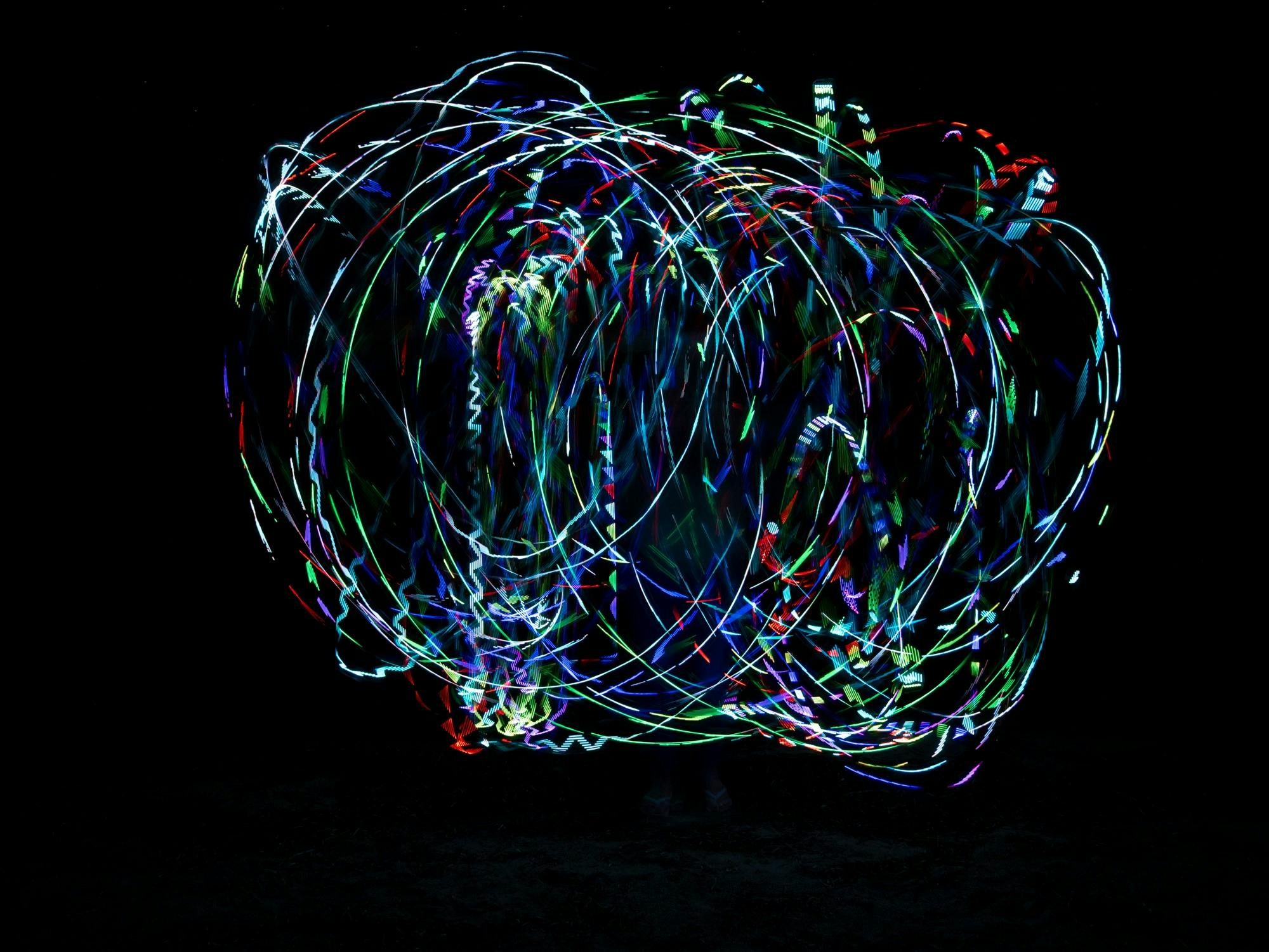 Long time exposure photo with a scribble of light
