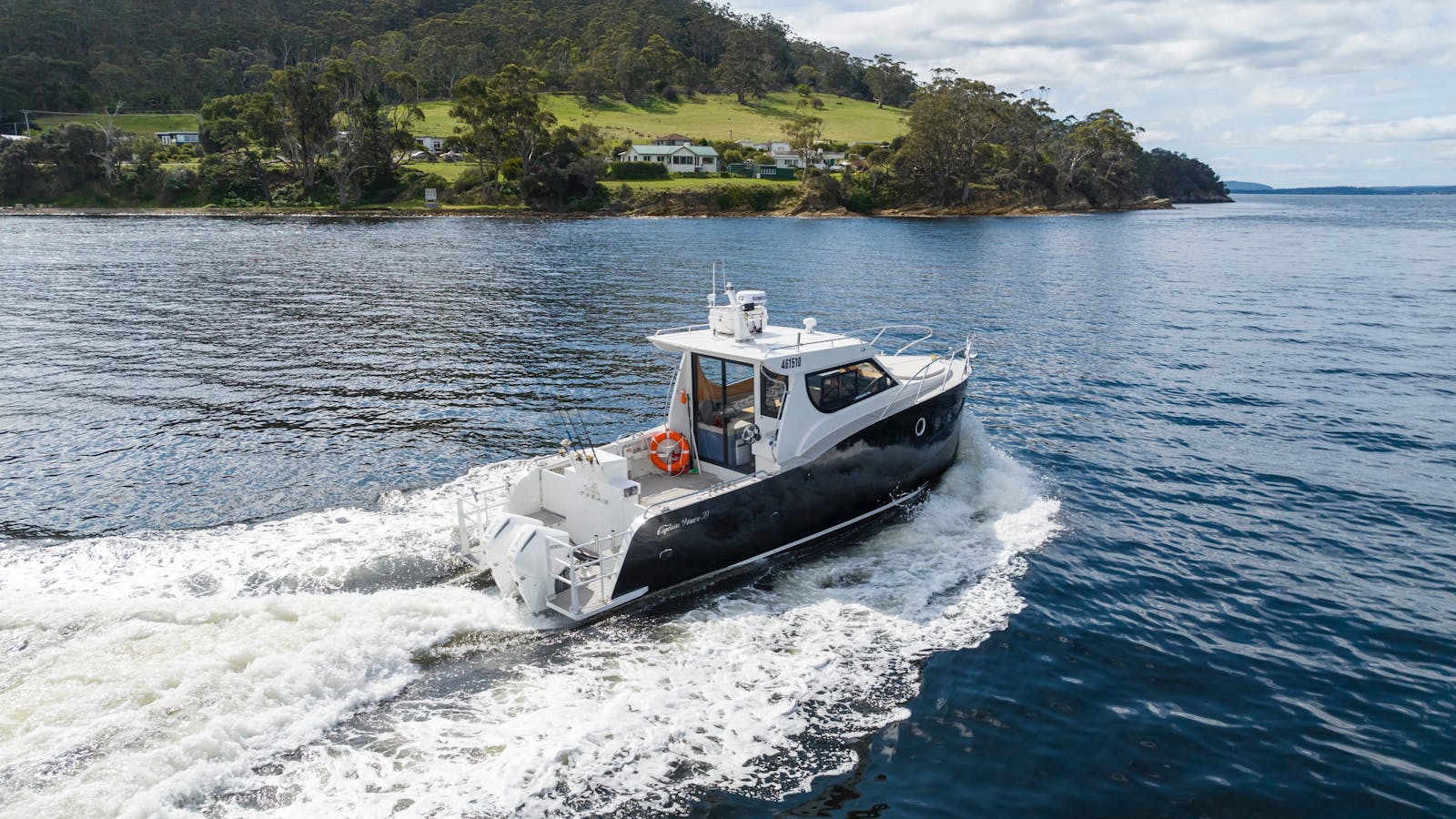 Dive deep, fish big, and explore Hobart's stunning waters with us!