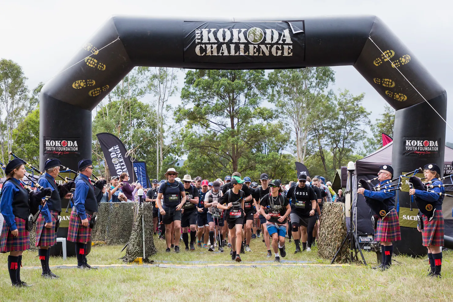 People hiking in Kenilworth Sunshine Coast Kokoda Challege