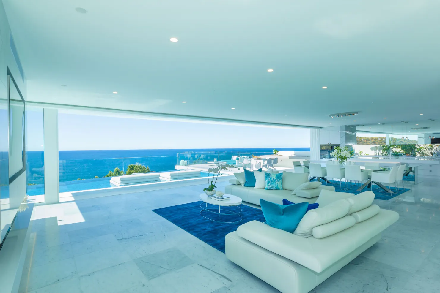 Accommodation in Noosa Azure