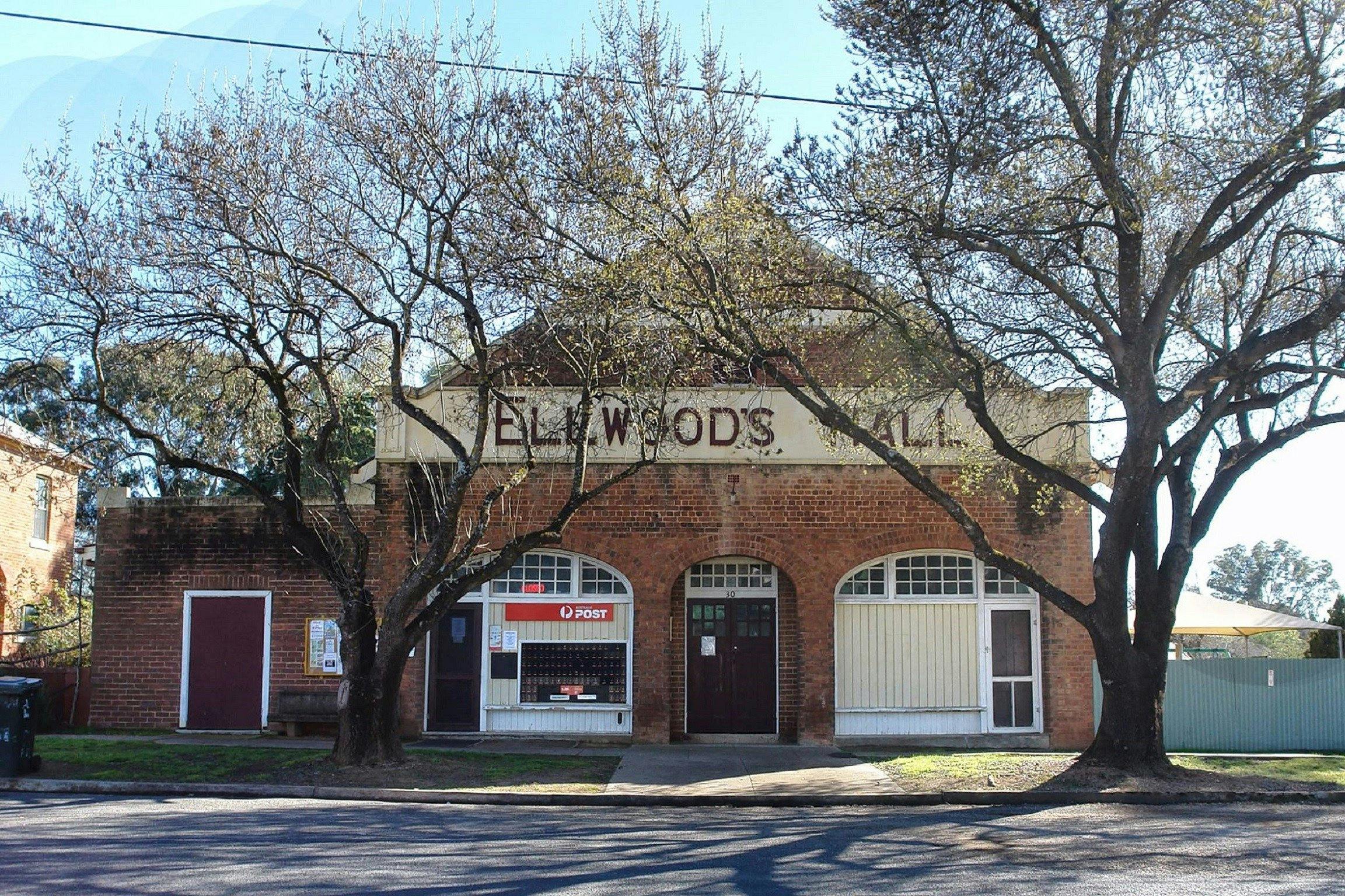 Ellwoods Hall/Post Office