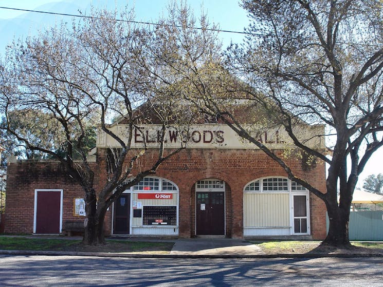 Ellwoods Hall/Post Office