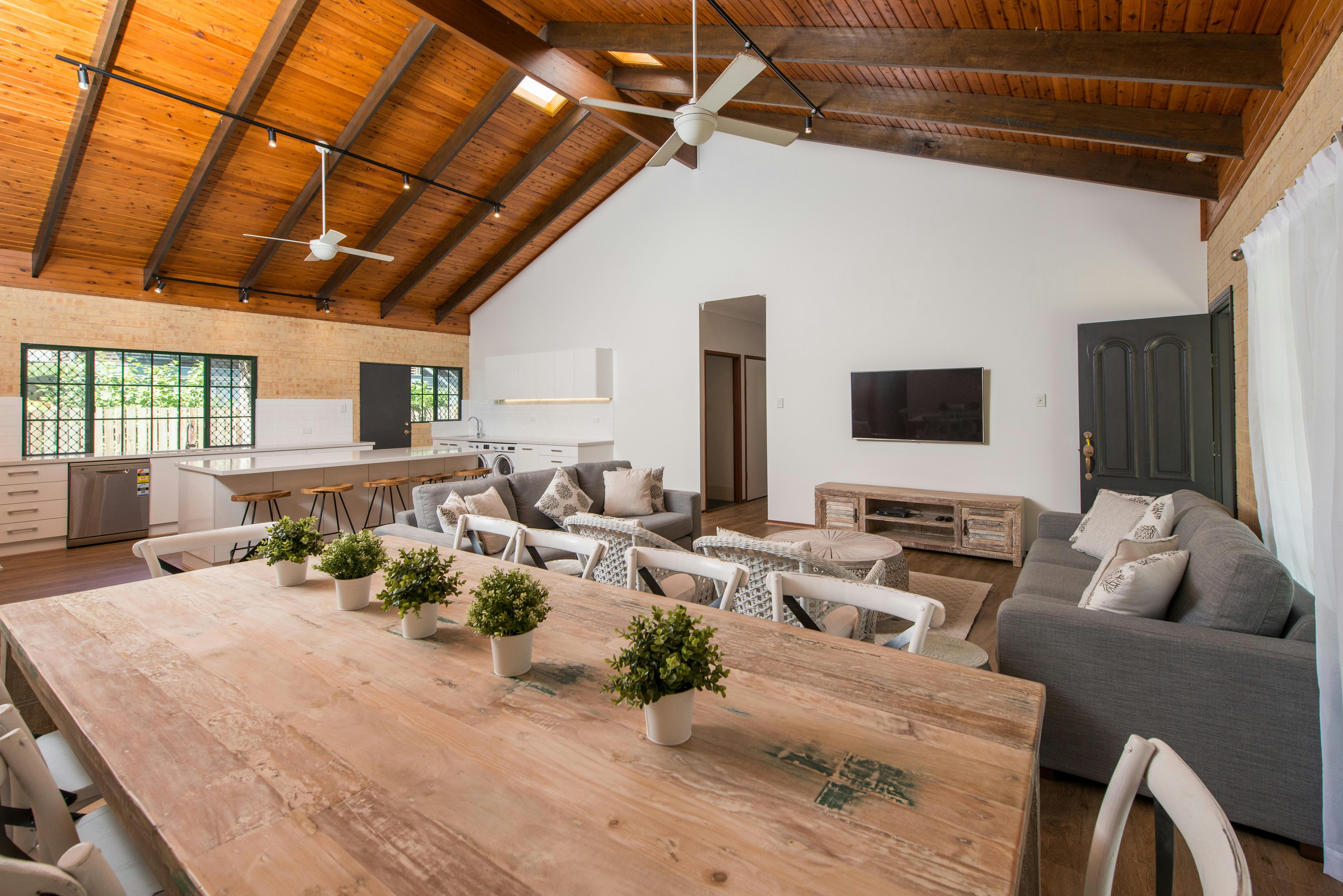 Ray White North Stradbroke Island