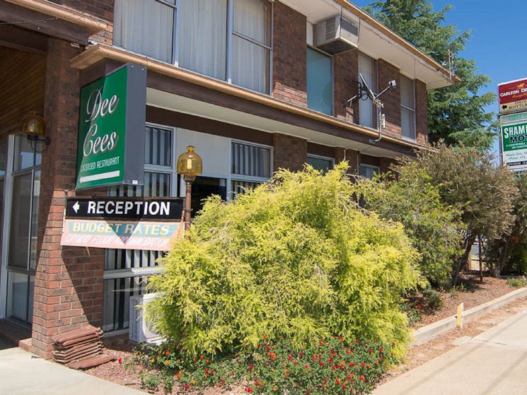 Entrance to Shamrock Hotel Motel Reception Area