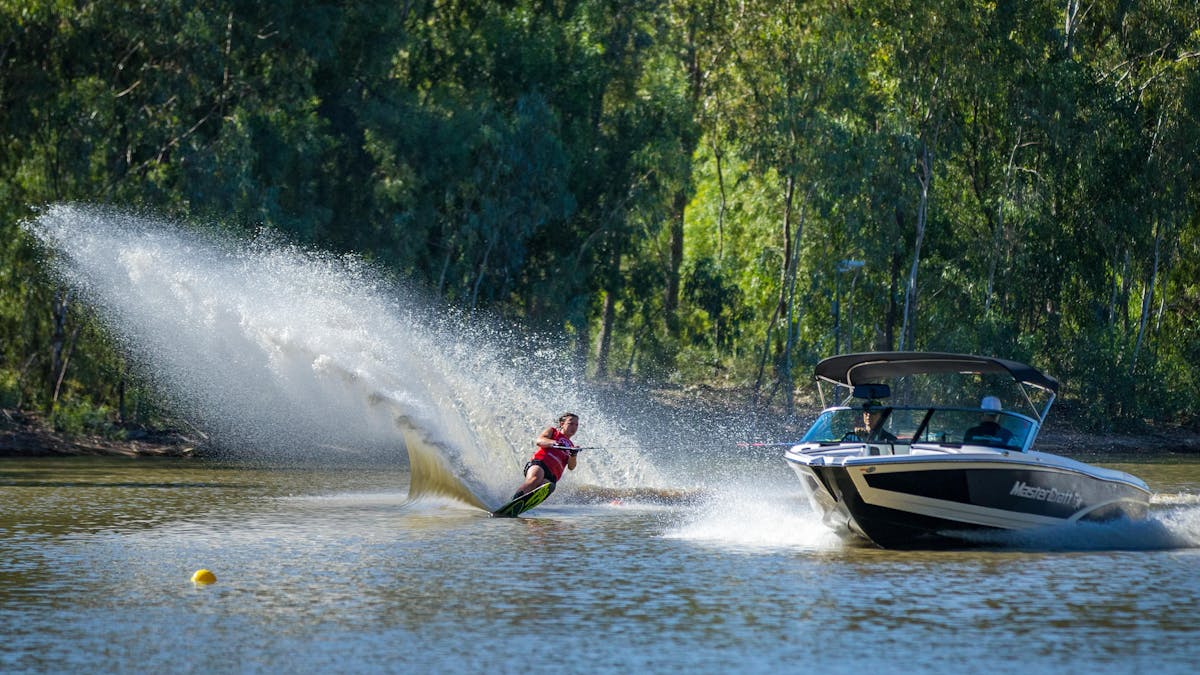 Skiing on Goondiwindi Water Park
