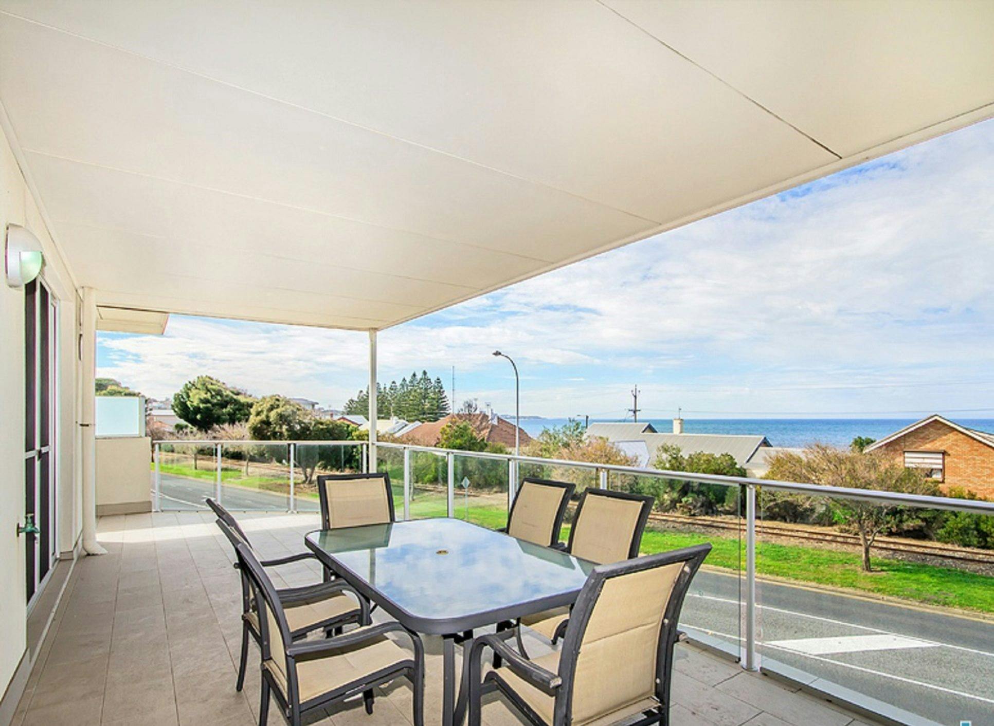 The Block Escape Apartment