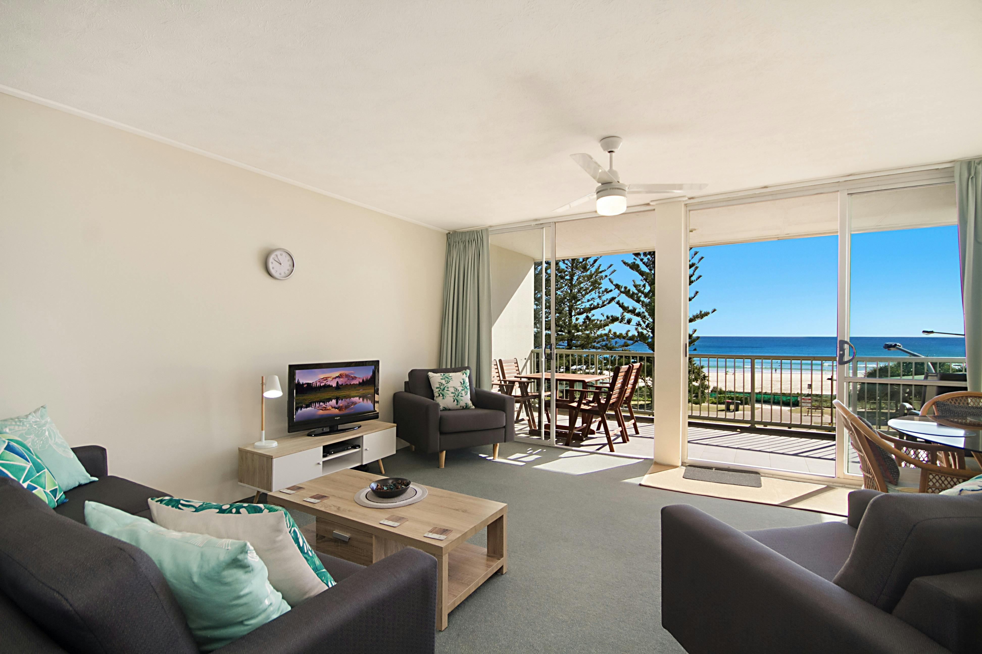 Kingston Court Unit 11 - Coolangatta