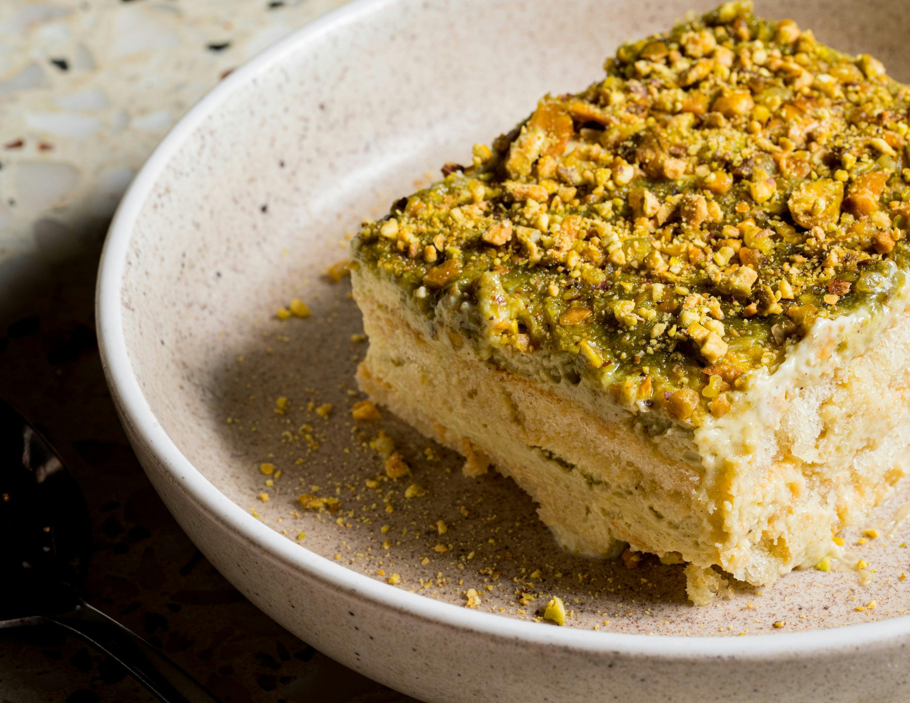 Matteo Downtown, Pistachio Tiramisu