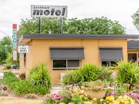 Motel Lockhart