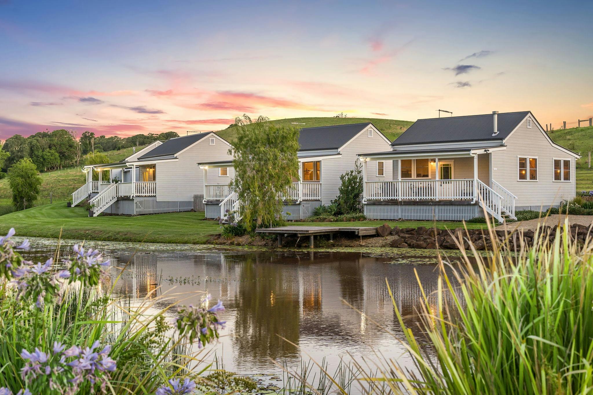 바이런 베이와 방갈로 근처 농장에 위치한 침실 1개 및 2개짜리 휴가용 주택