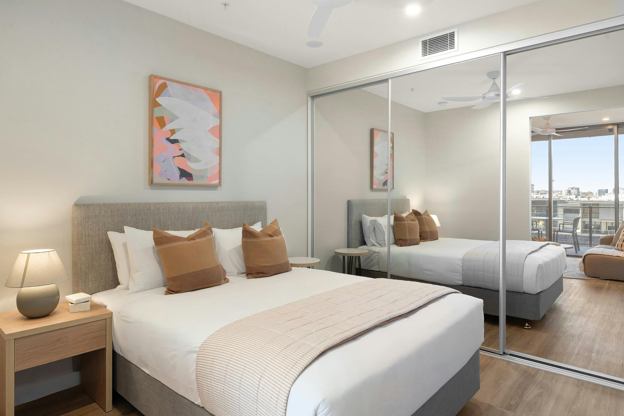 Bedroom - Urban Rest South Brisbane - Urban Rest