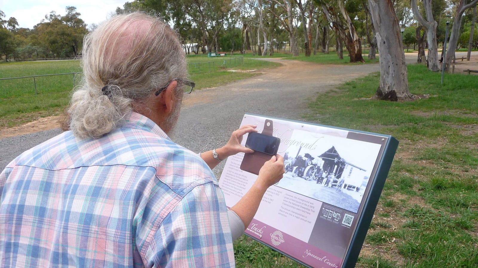 Canberra Tracks - Self Drive Heritage Trails