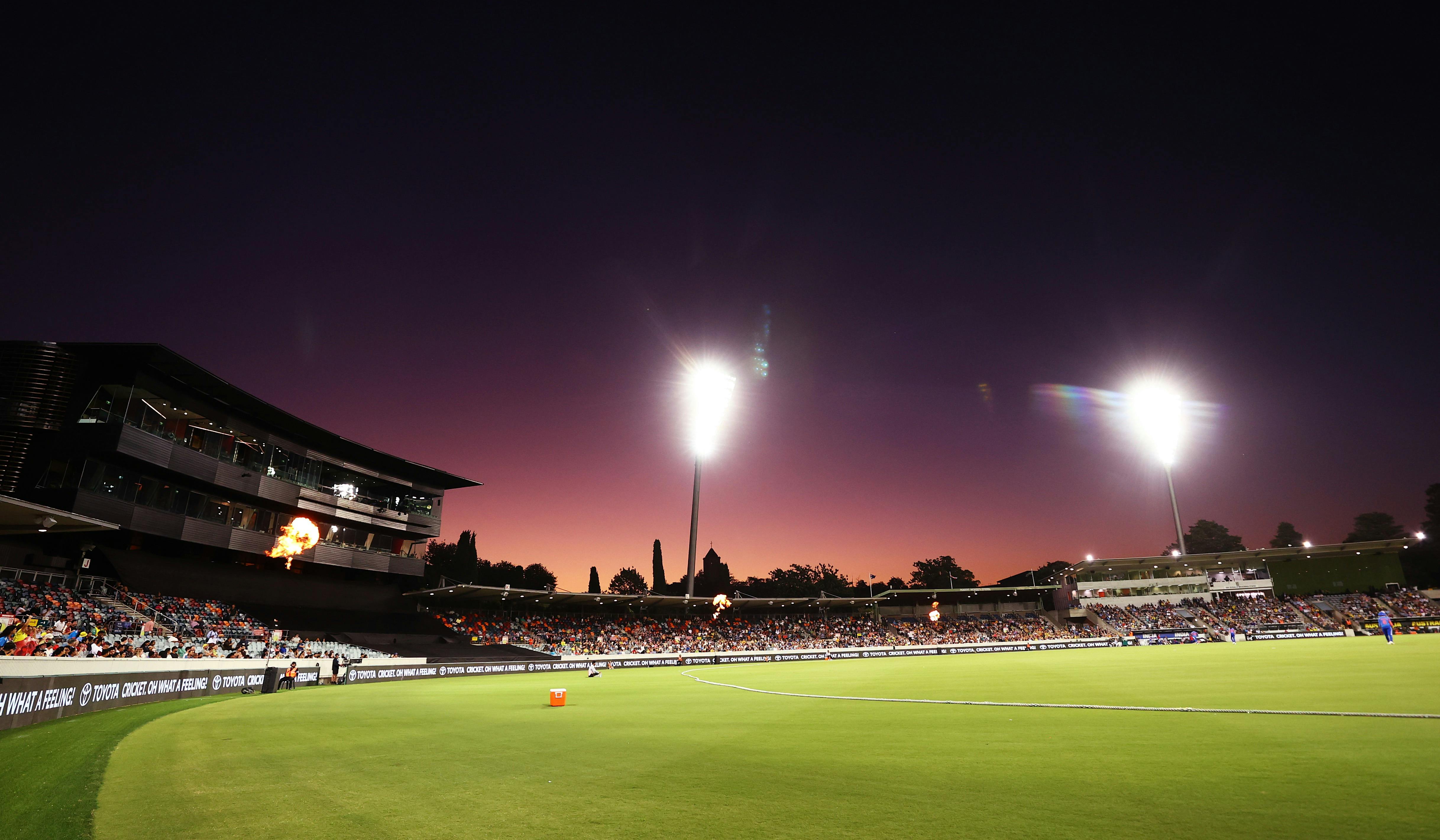 Sixers host match at Manuka Oval this Summer.