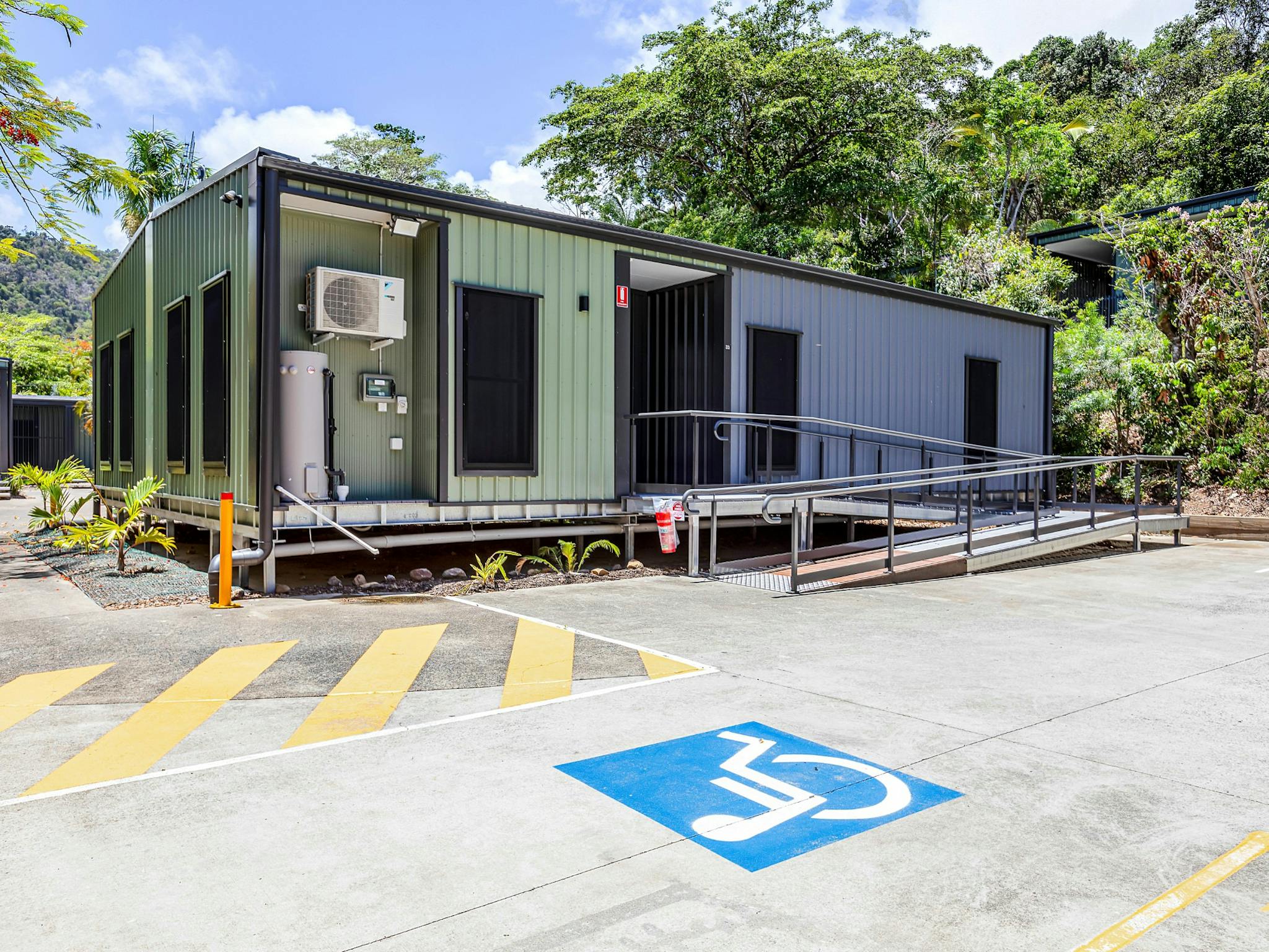 Kipara Retreat Accessible Cabin Kipara Retreat Accessible Cabin