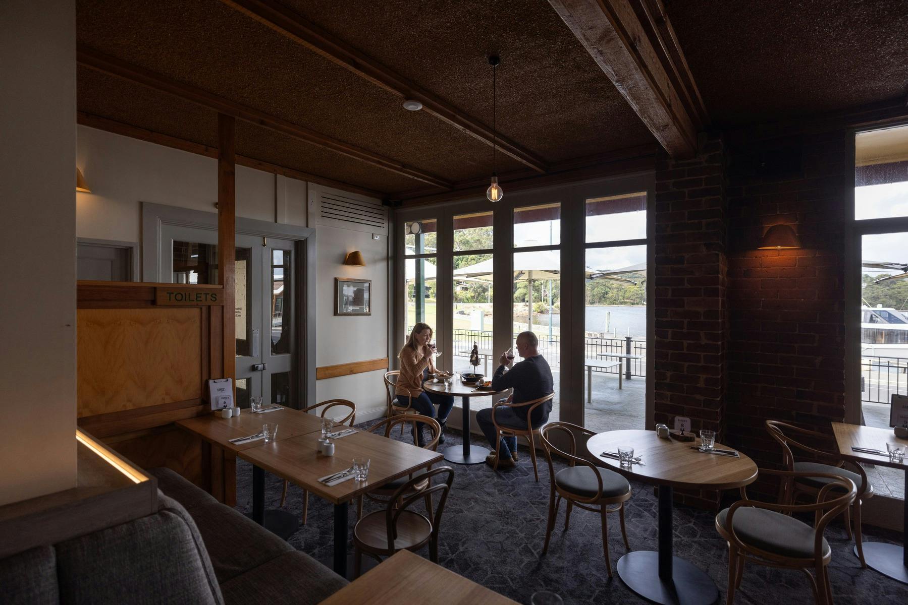 Hamer’s Bar and Bistro