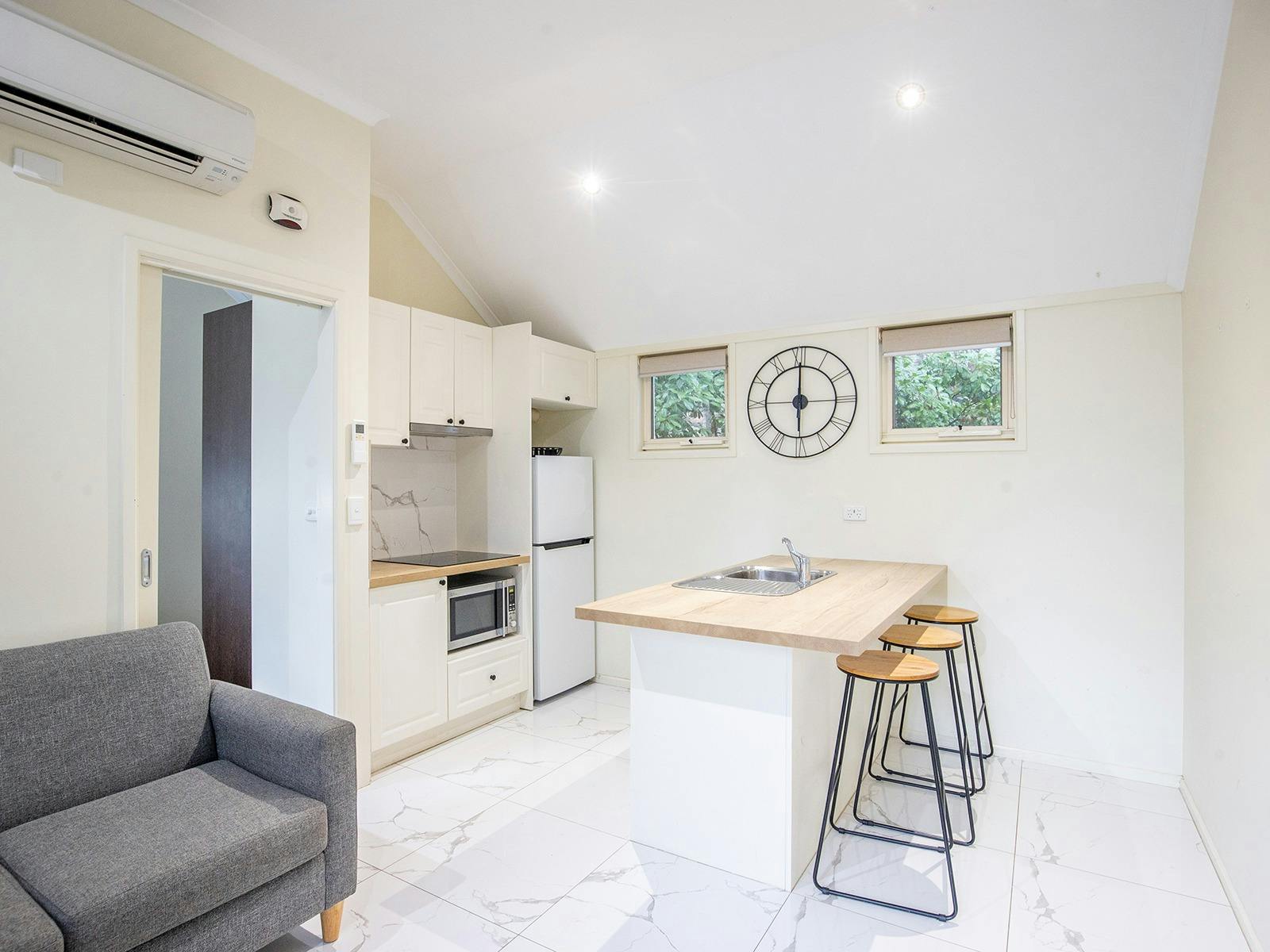 River Spa Cabin - Living Area