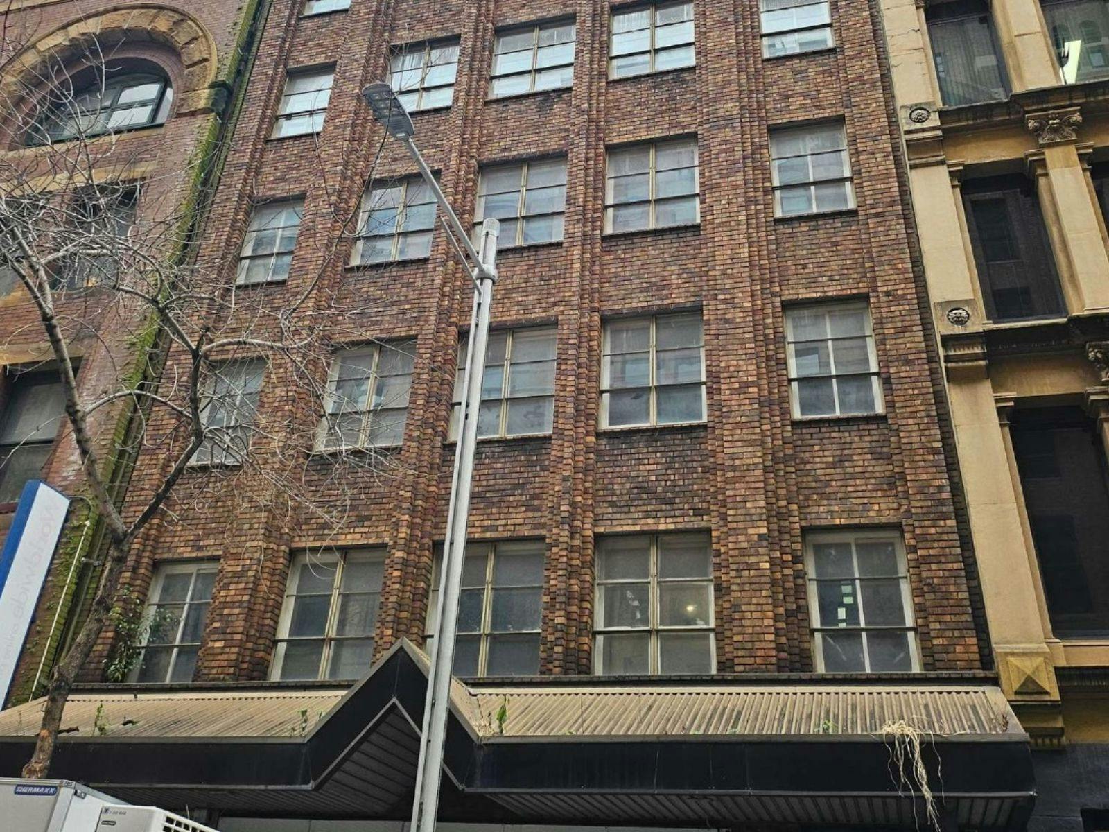 クラレンス ホテル シドニーの外観