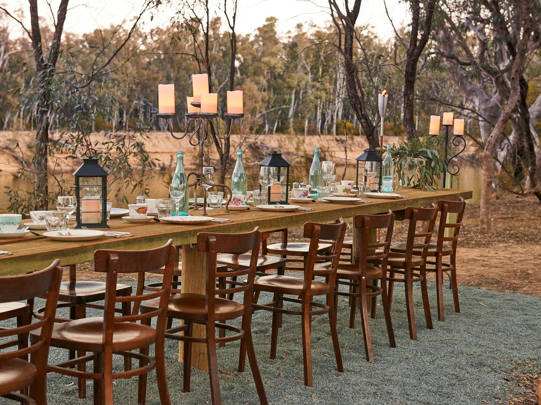 Murray River Paddlesteamers Echuca - Riverside Dining