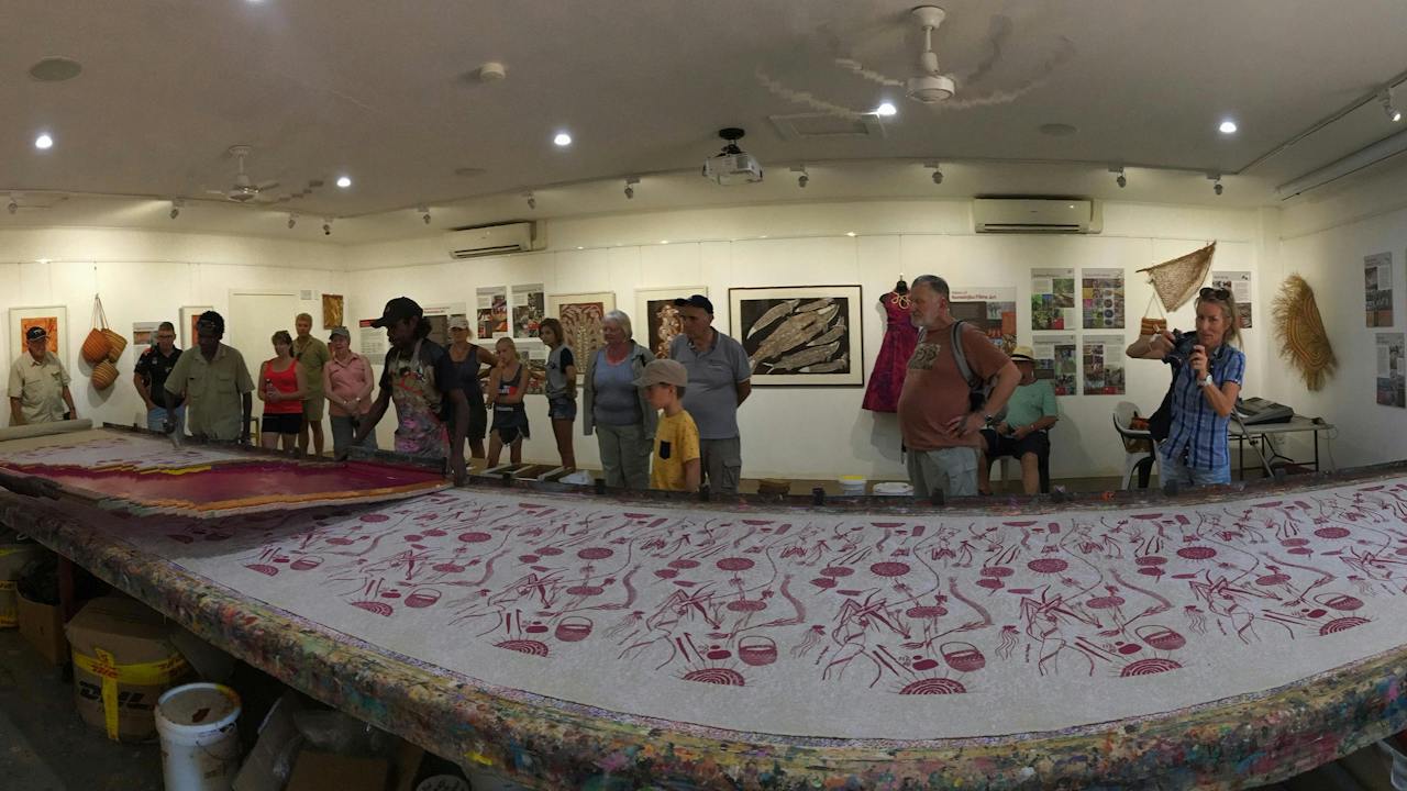 Daniel Nawirridj, Isaiah Nagurrgurrba and Virgil Nalorlman demonstrate screenprinting in Injalak’s n
